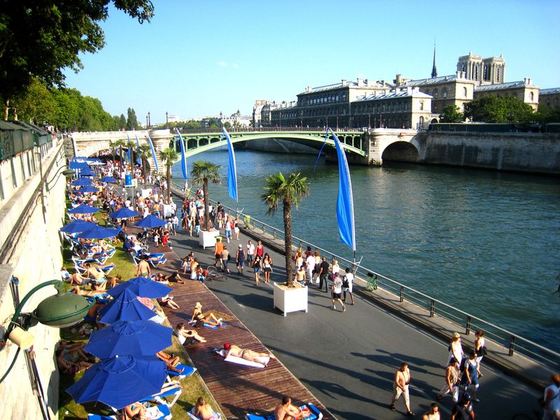 Détente sur les bords de la Seine